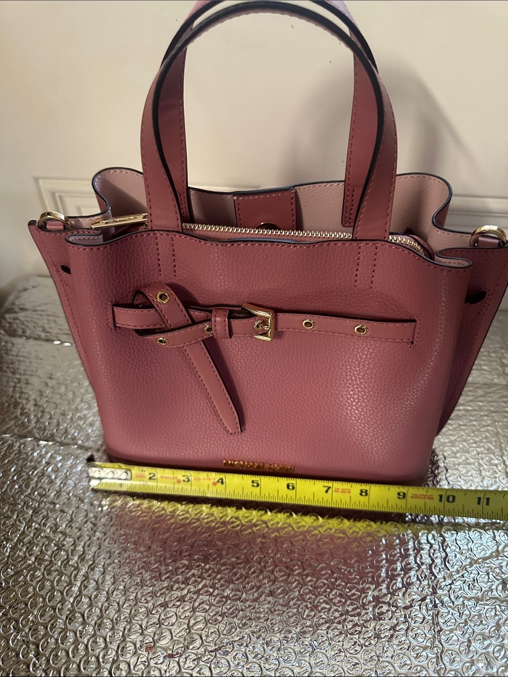 Michael Kors Dusty Rose Leather Satchel with Gold Hardware - Picture 7 of 9